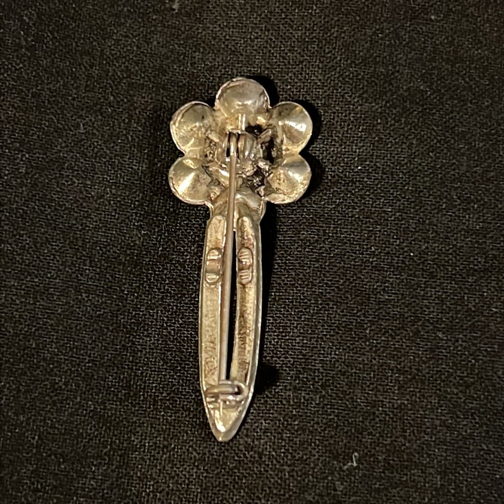 Vintage Rhinestone Brooch - Picture 10 of 10